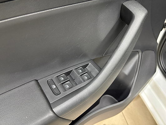 Volkswagen Polo Origin, 2020 года, пробег 73350 км