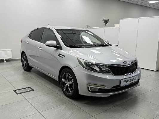Kia Rio Luxe, 2015 года, пробег 169307 км