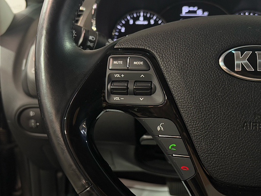 Kia Cerato Luxe, 2019 года, пробег 52144 км