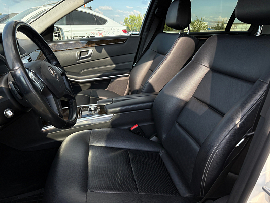 Mercedes-Benz E-Класс, 2013 года, пробег 195261 км