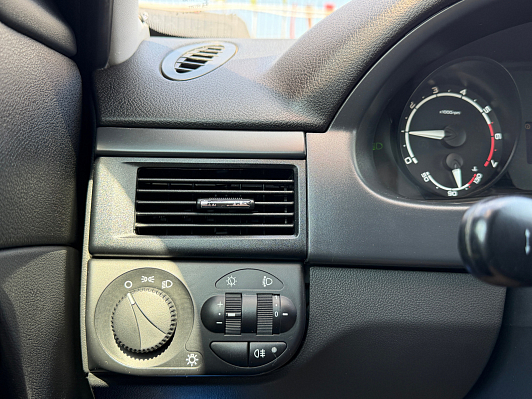 Lada (ВАЗ) Priora Norma Climate 21705-41-058, 2016 года, пробег 160000 км