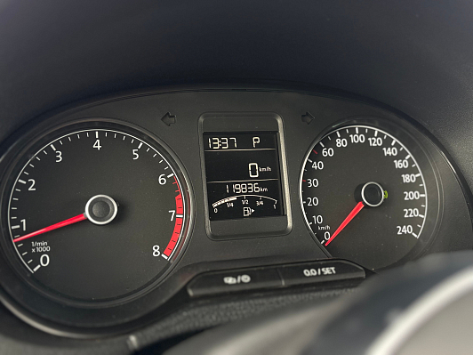 Volkswagen Polo SELECT, 2019 года, пробег 119827 км