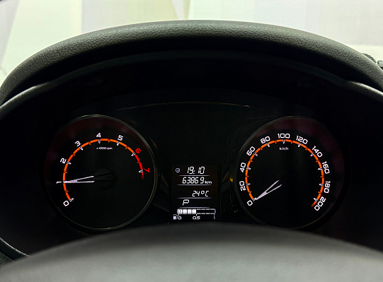 Lada (ВАЗ) Granta Luxe, 2021 года, пробег 63757 км