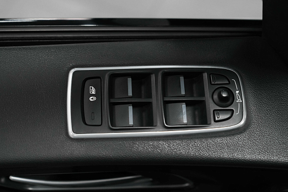 Jaguar F-Pace Pure, 2018 года, пробег 137210 км