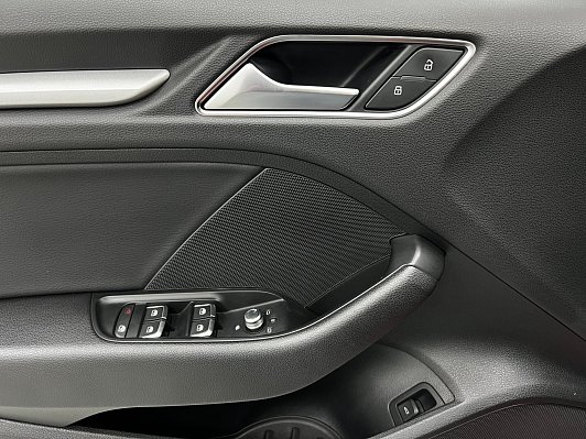 Audi A3 Sport, 2018 года, пробег 229251 км