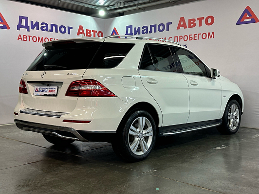 Mercedes-Benz M-Класс, 2011 года, пробег 313000 км