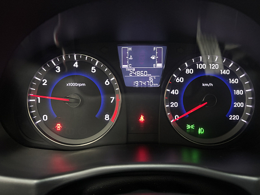 Hyundai Solaris, 2016 года, пробег 197461 км