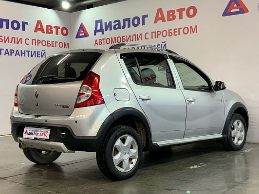 Renault Sandero, 2014 года, пробег 213208 км