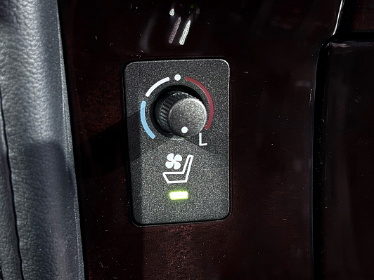 Lexus LX, 2011 года, пробег 226500 км