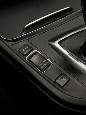 BMW 3 серии, 2015 года, пробег 210000 км