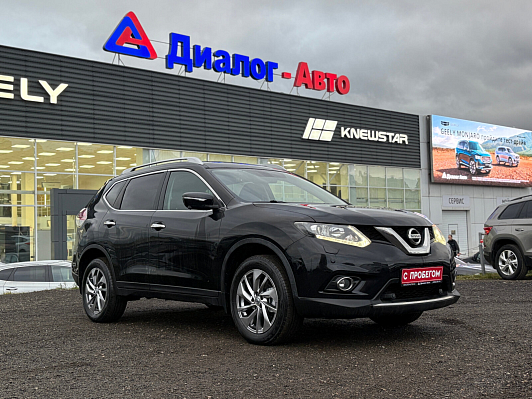 Nissan X-Trail SE, 2016 года, пробег 213485 км