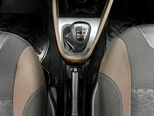 Lada (ВАЗ) XRAY Comfort, 2019 года, пробег 72619 км