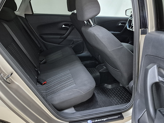 Volkswagen Polo Trendline, 2016 года, пробег 142281 км