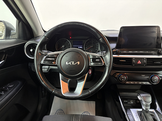 Kia Cerato Luxe, 2022 года, пробег 102000 км