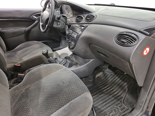 Ford Focus, 2004 года, пробег 215983 км