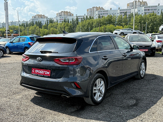 Kia Ceed Luxe, 2018 года, пробег 131153 км