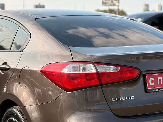 Kia Cerato Comfort, 2015 года, пробег 106580 км