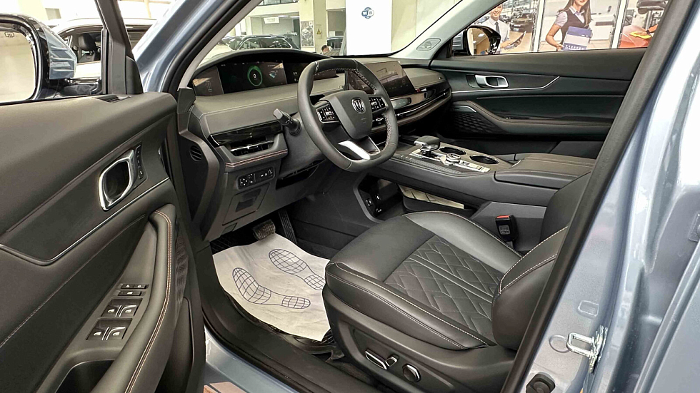 Changan UNI-K Comfort, голубой