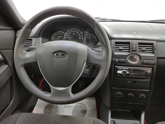 Lada (ВАЗ) Priora Норма, 2012 года, пробег 176904 км