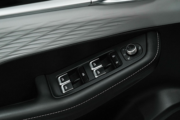 Geely Coolray Champion edition (Binyue Cool), 2023 года, пробег 11768 км