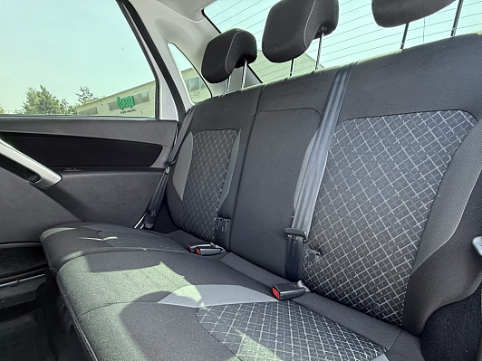 Lada (ВАЗ) Granta Luxe, 2018 года, пробег 94000 км