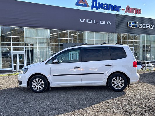 Volkswagen Touran Highline, 2012 года, пробег 258181 км