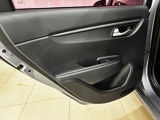 Kia Rio Luxe, 2019 года, пробег 81401 км