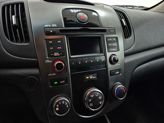Kia Cerato, 2012 года, пробег 237265 км