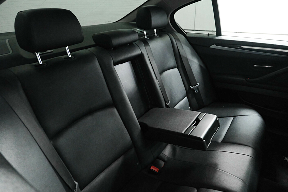 BMW 5 серии, 2014 года, пробег 186538 км