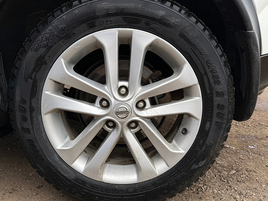 Nissan Juke SE, 2012 года, пробег 150000 км