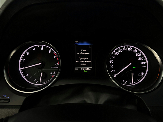 Toyota Camry Элеганс Safety, 2018 года, пробег 95146 км