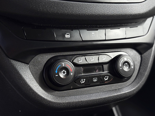 Lada (ВАЗ) Vesta Comfort, 2018 года, пробег 127665 км