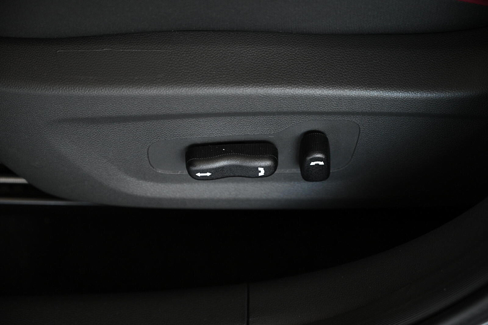 Changan Eado Plus Tech, серый