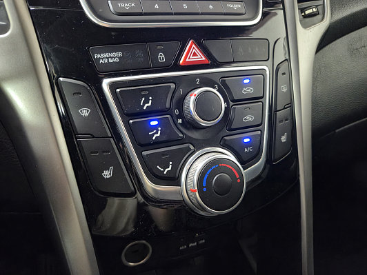 Hyundai i30 Classic, 2014 года, пробег 212206 км