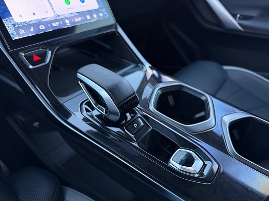 Geely Atlas Flagship, 2024 года, пробег 113000 км