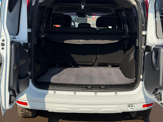 Lada (ВАЗ) Largus Norma Comfort Glonass (7 мест) (2018-2019), 2020 года, пробег 81400 км