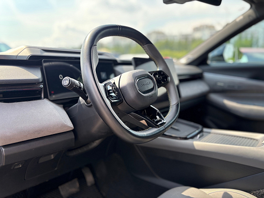 Lynk & Co 08 Performance Halo, 2023 года, пробег 41135 км