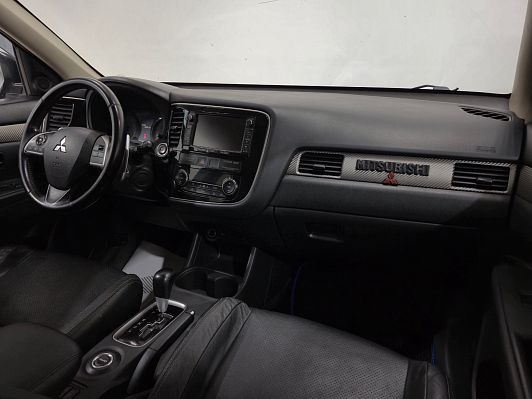 Mitsubishi Outlander Ultimate, 2014 года, пробег 225319 км