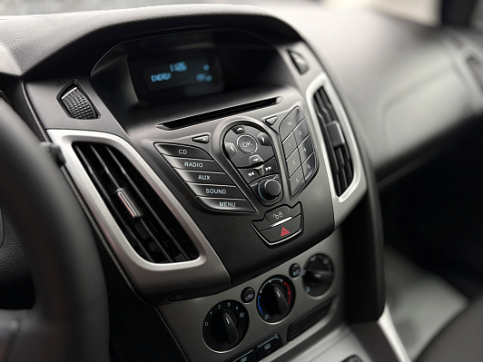 Ford Focus, 2012 года, пробег 151000 км