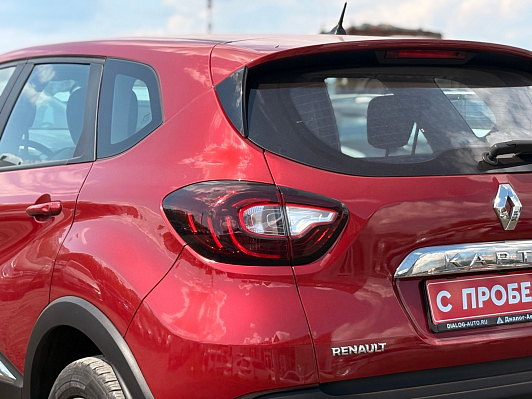 Renault Kaptur Play, 2019 года, пробег 65999 км