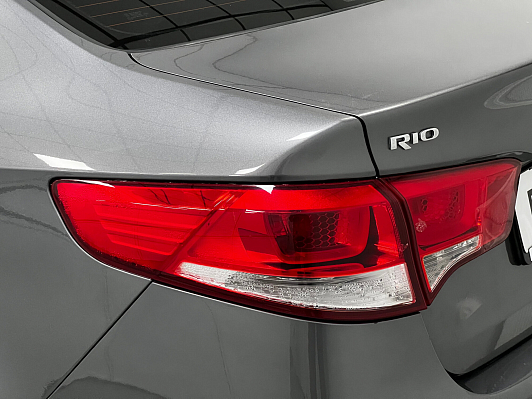 Kia Rio Luxe, 2016 года, пробег 116000 км