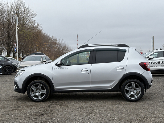 Renault Sandero Stepway Life, 2019 года, пробег 62658 км