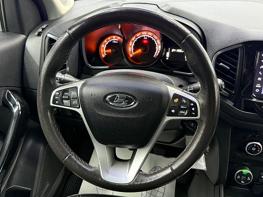 Lada (ВАЗ) XRAY BLACK, 2020 года, пробег 83981 км