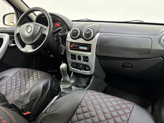 Renault Sandero, 2014 года, пробег 112000 км