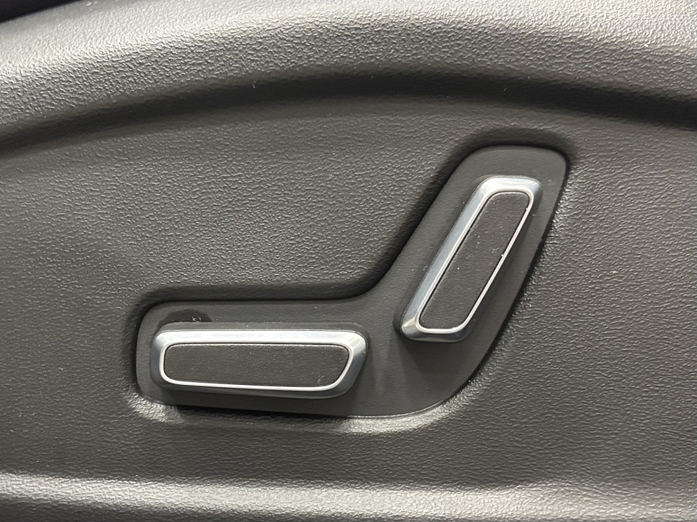 Geely Atlas Люкс, белый