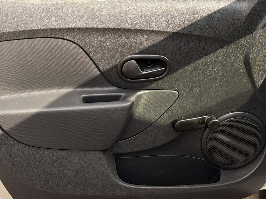 Renault Logan Access, 2018 года, пробег 162880 км