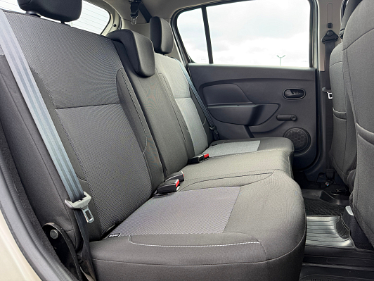 Renault Sandero Stepway Life, 2020 года, пробег 23600 км