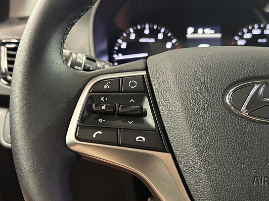 Hyundai Solaris Elegance + Prestige + Style, 2021 года, пробег 60000 км