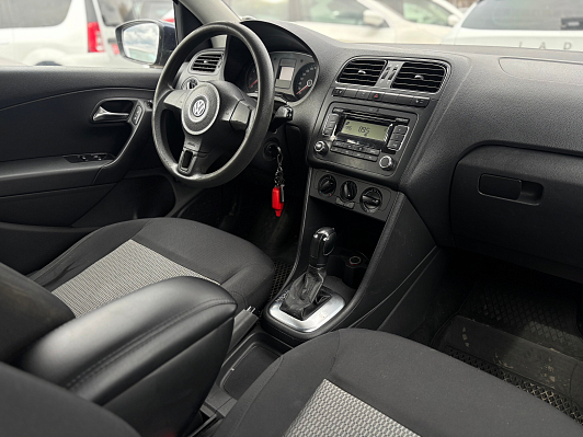 Volkswagen Polo Comfortline, 2012 года, пробег 218100 км