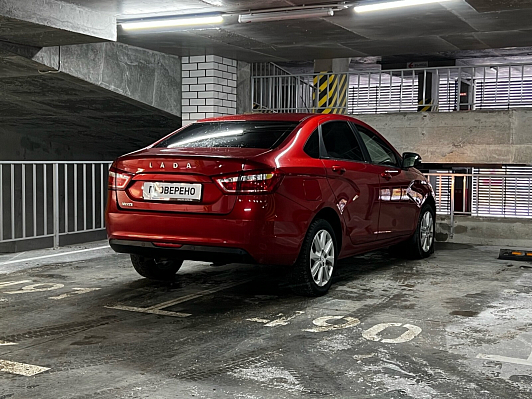 Lada (ВАЗ) Vesta Luxe Multimedia (2017-2019), 2021 года, пробег 112000 км